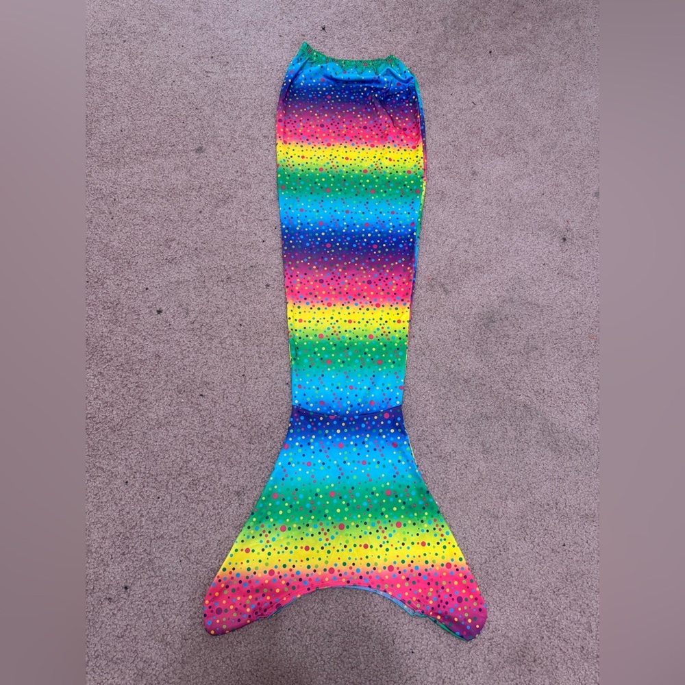 New kids girls rainbow mermaid costume outfit tail skirt stretchy 10 12 years
